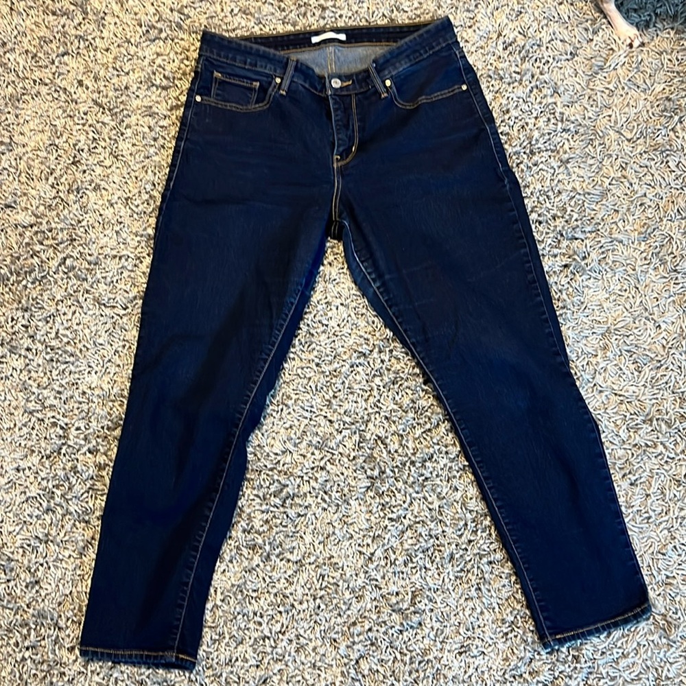 Levi’s Women’s 311 Shaping Skinny Jeans